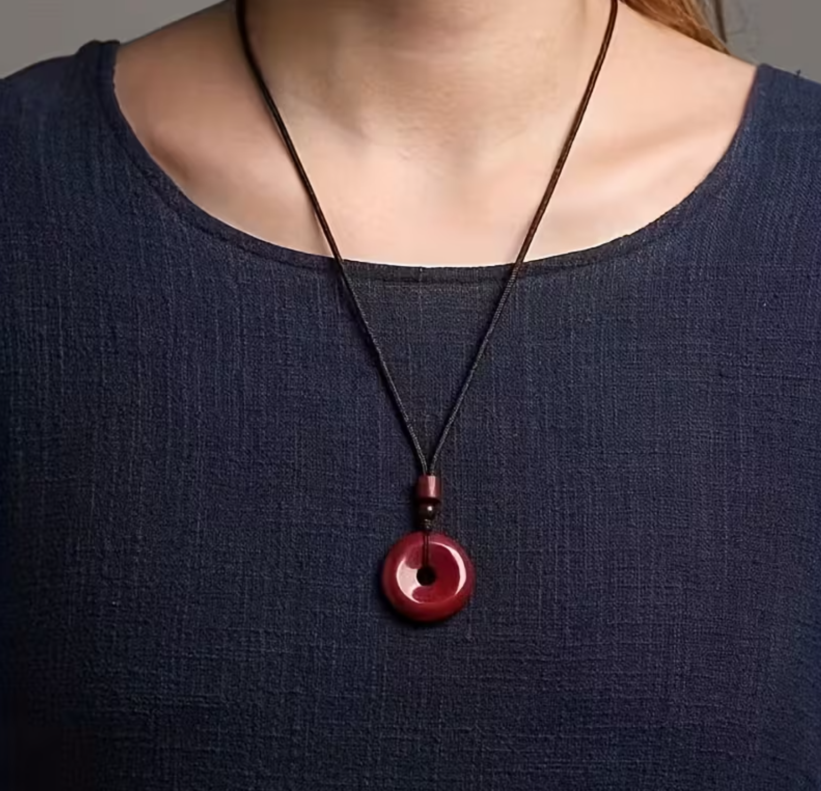 Collar Amuleto cinabrio