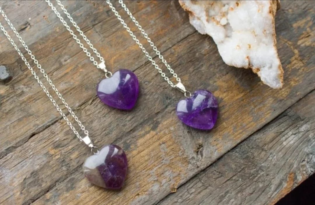 Collar corazón Amatista