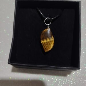 Collar ojo de tigre hoja