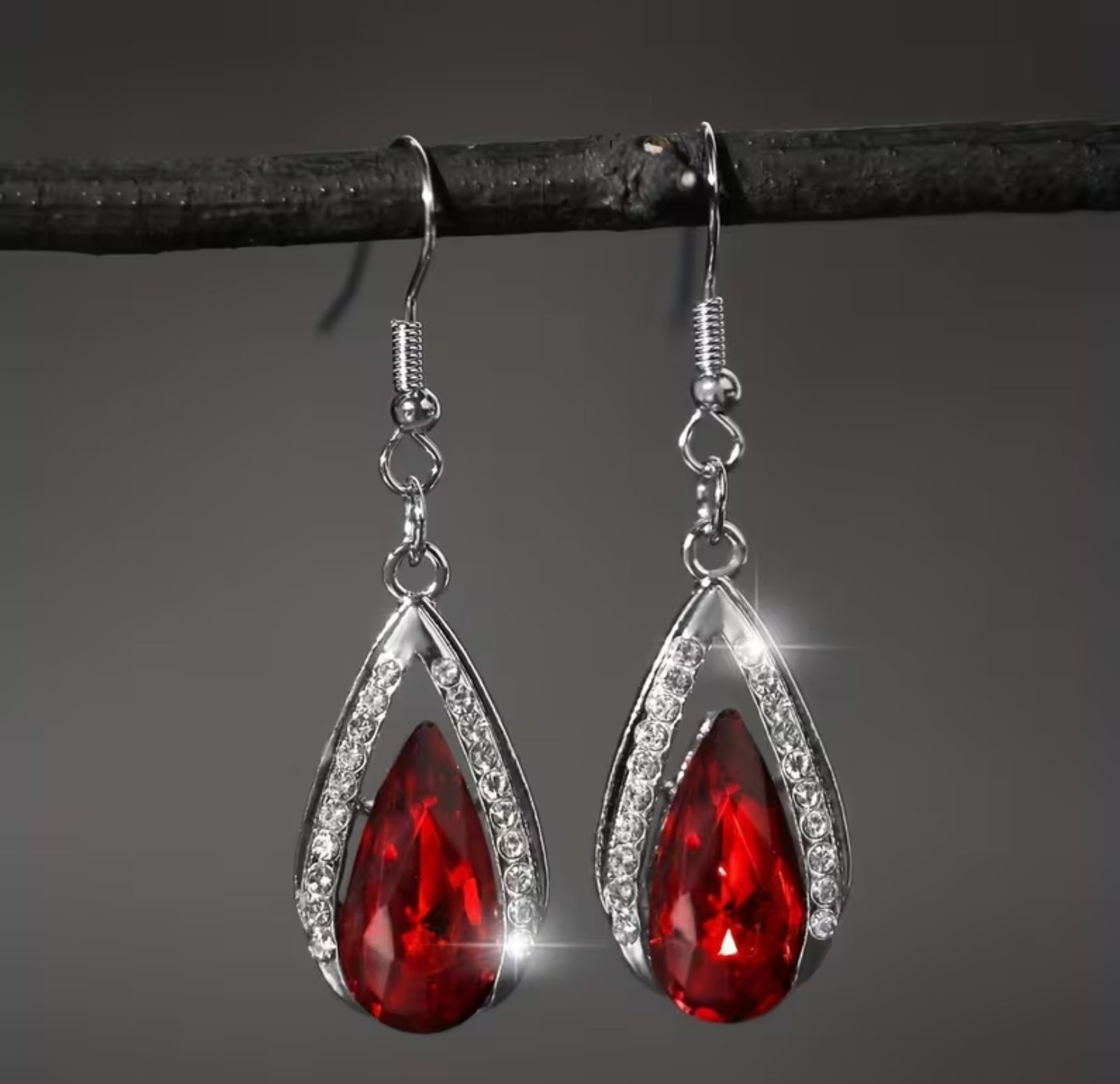 Conjunto collar y aretes gotas glamour rojas - Imagen 3