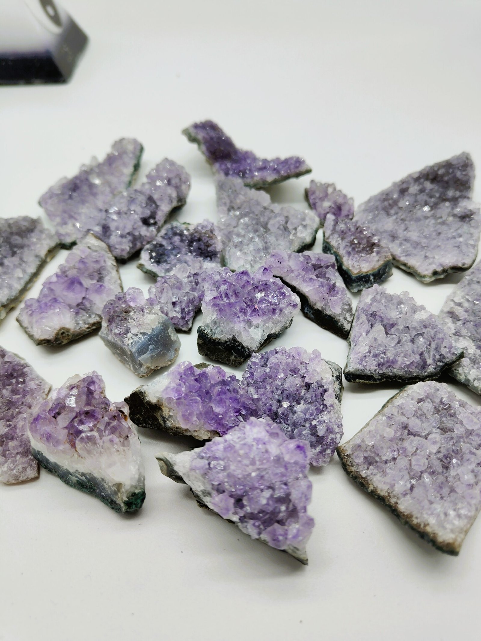 Amatista puntas en bruto - Imagen 2
