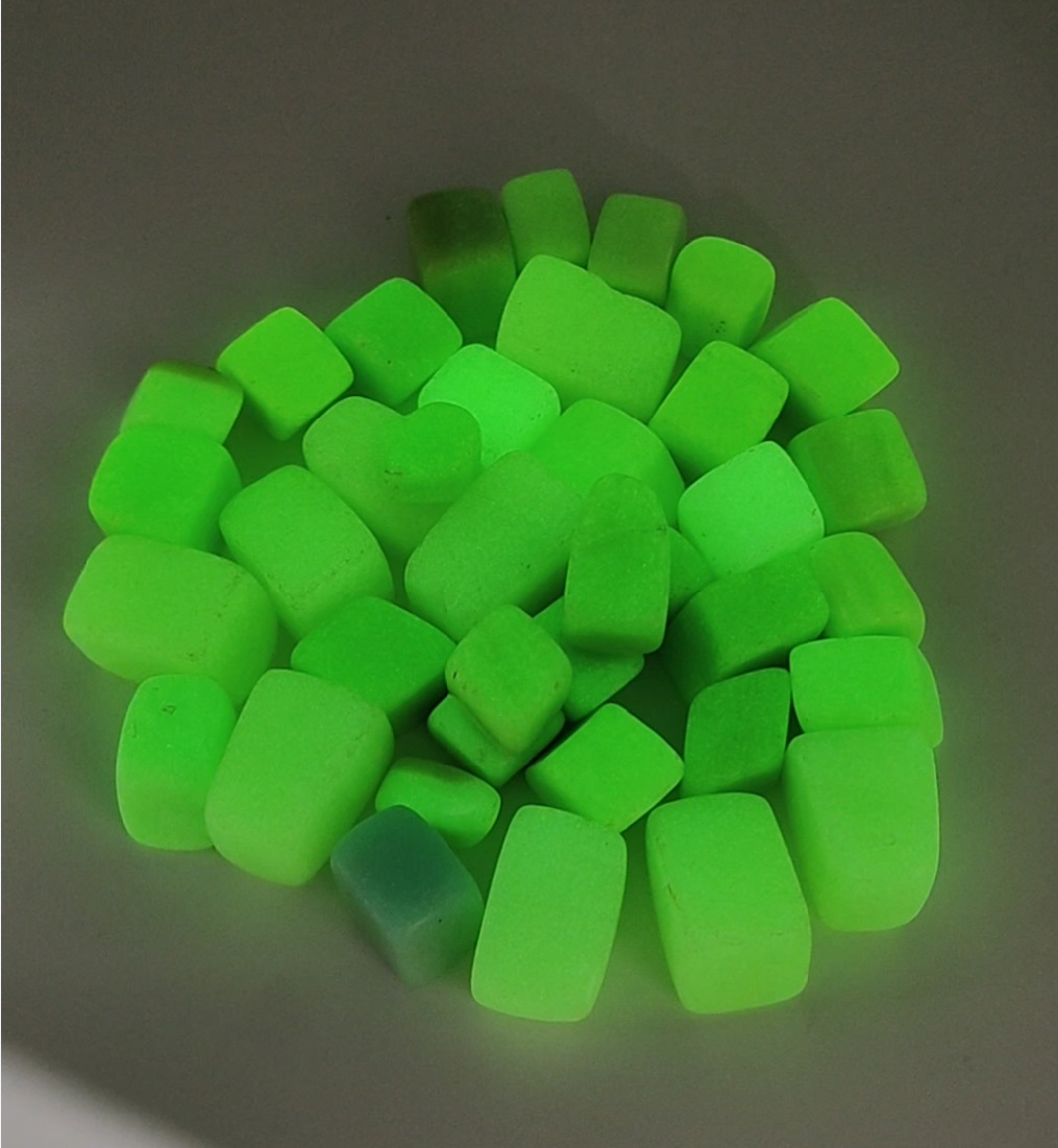 Cuarzo petralux (brilla en la oscuridad)