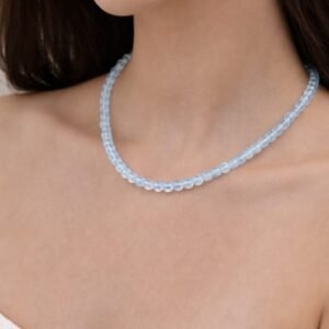 Collar de cuentas piedra luna